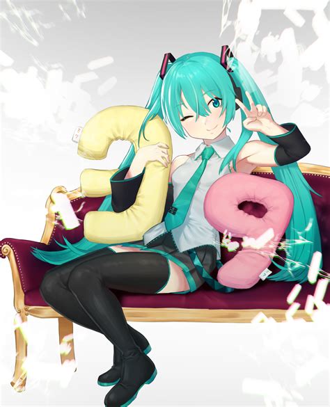 Hatsune Miku: A Sensual Experience