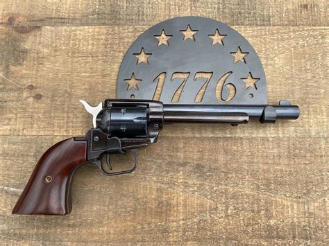 Heritage Rough Rider Pistol Gun Wall Mount Display Rack Holder 1776 Independence Ebay Heritage Rough Rider Pistol Gun Wall Mount Display Rack Holder 1776 Independence Ebay
