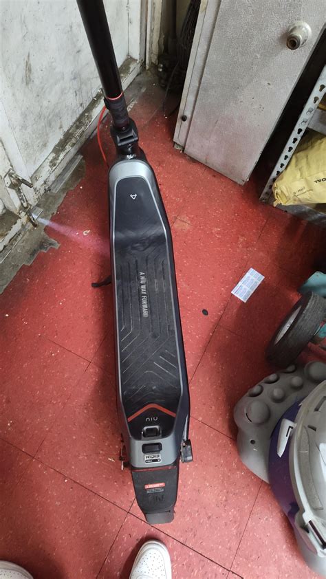 How Far Can My Niu Max Electric Scooter Go In 15 Miles Per Hour R