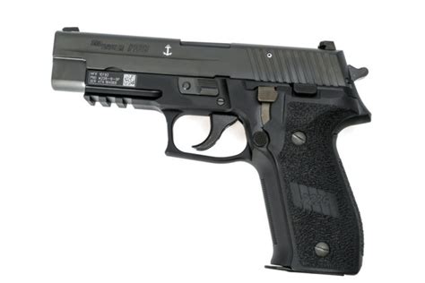 How The P226 Handgun Found Greatness With America S Navy Seals