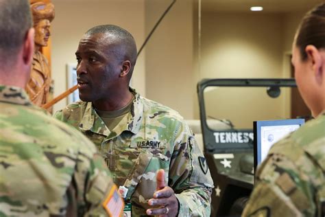 How To Be A Us Army Officer Longfamily26