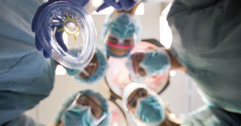 How To Become An Anesthesiologist