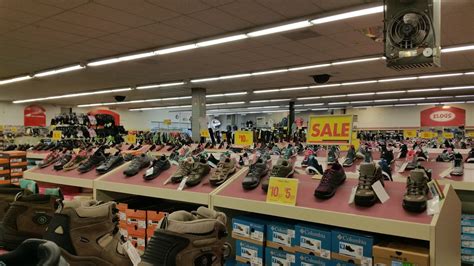 In Super Shoes Shoe Store In Roanoke Dieselducy Flickr