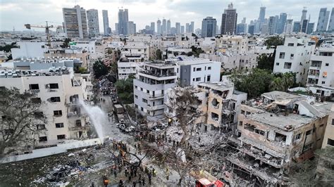 Iran Israel Intensify Attacks As War Escalates Pakistan Today