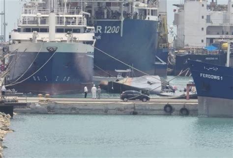 Iranian Warship Sahand Capsizes In The Port Of Bandar Abbas Page 3