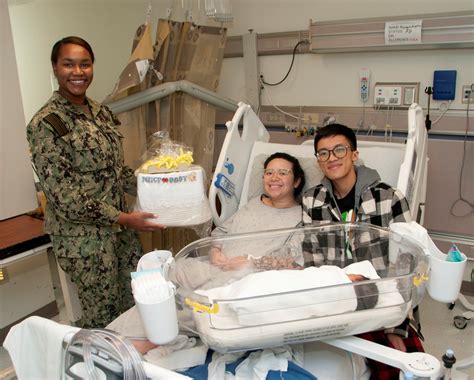 Irr Sailors Serve At Navy Medical Center Portsmouth United States Navy Reserve Article View News