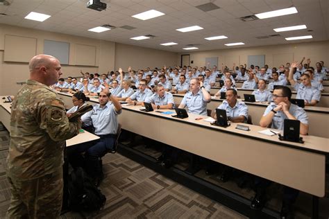 Jbsa Lackland Photos Air Force Basic Trainees Learn The Amp 39 Law Of