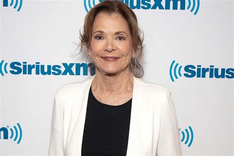 Jessica Walter S Death At 80 Celebrities React Jessica Walter S Death At 80 Celebrities React
