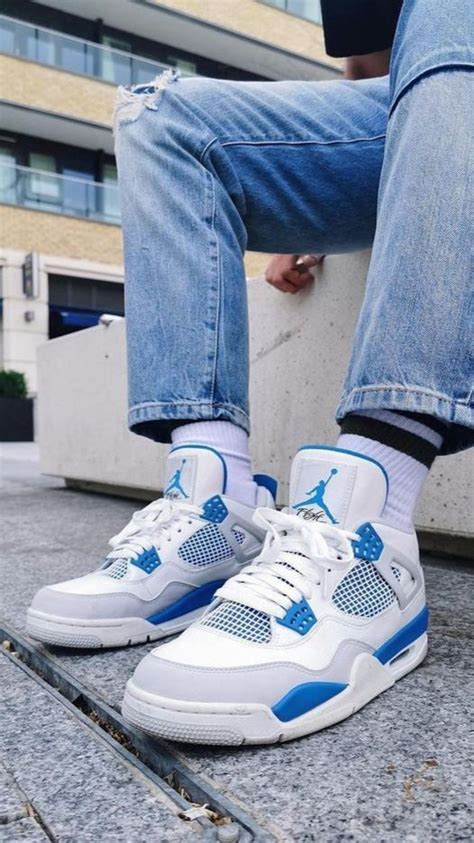 Jordan 4 Military Blue Outfit