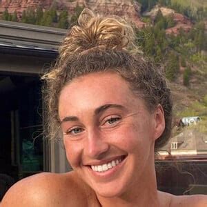 5 Secrets of Karlye Taylor's OnlyFans Success