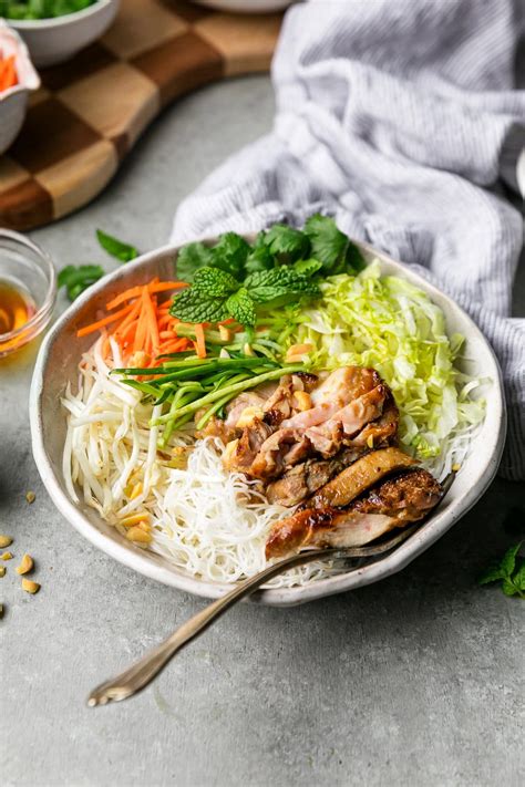 Lemongrass Chicken Noodle Bowls My Digital Cook