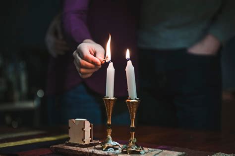 Lighting Shabbat Candles On Yom Kippur Shelly Lighting