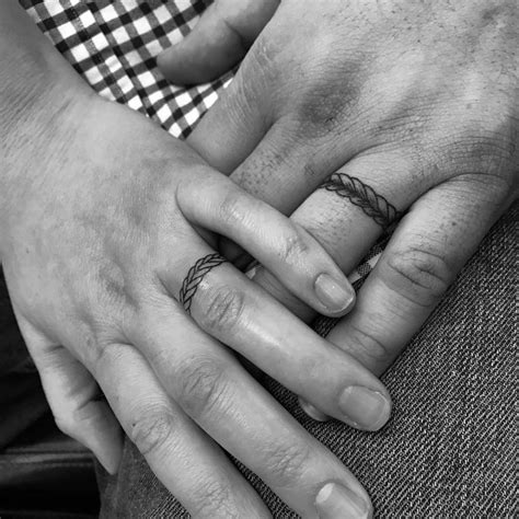 Matching Wedding Ring Tattoos 60 Photos Vianawedding Com