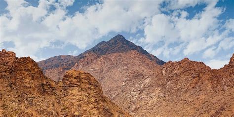 Moses Mountain Where Is The Real Mount Sinai Located Iflscience