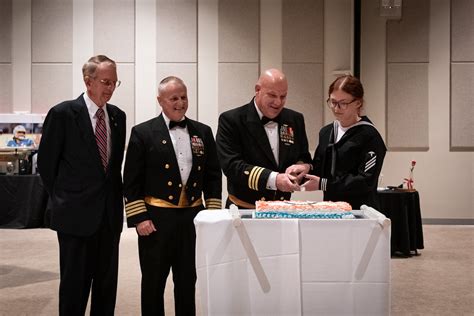 Naval Health Clinic Cherry Point Celebrates Navy S 249Th Birthday With