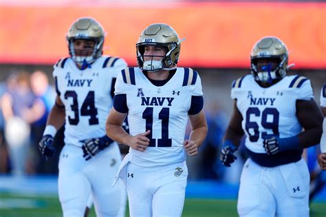 Navy Football Crushes Air Force 34 7 And Moves To 5 0