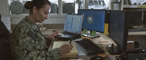 Navy Logistics Business Administration Careers Navy Com Navy Logistics Business Administration Careers Navy Com