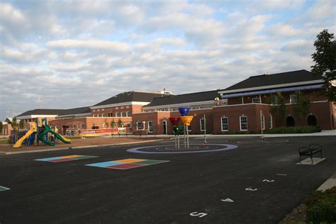 New Albany Plain Local Schools New 2 8 Building Moody Engineering