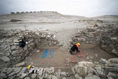 Nuevos Ecos Del Pasado En Chankillo Hallan Vasija Funeraria Con Nuevos Ecos Del Pasado En Chankillo Hallan Vasija Funeraria Con