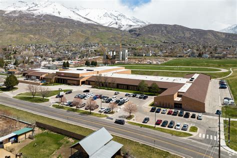 Oak Canyon Junior High School In Lindon Ut Homes Com