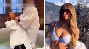 Onlyfans Star Lily Philips L Sst Sich Taufen