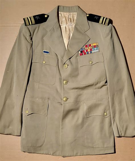 Original Us Navy Lieutenant Commander Uniform Worn Original Us Navy Lieutenant Commander Uniform Worn