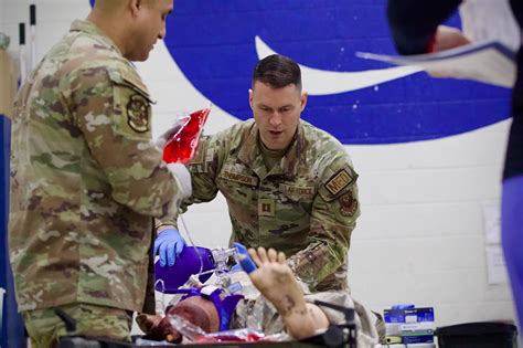 Pennsylvania Guardsmen Graduate New Hospital Partnership Program Air National Guard Article Display