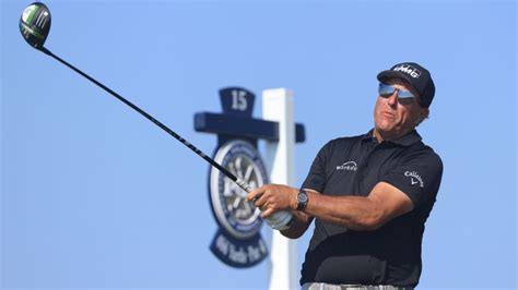 Phil Mickelson Sets Early Lead At Pga Championship And A Chance At History Cnn