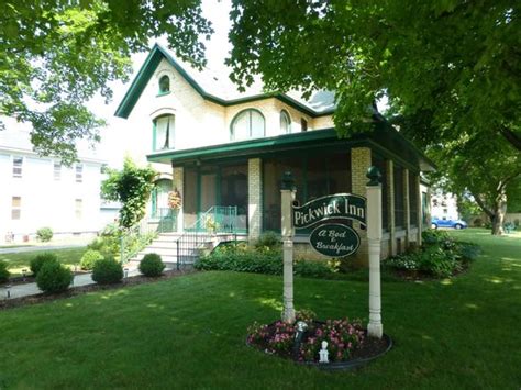 Pickwick Inn B Amp B Reviews East Troy Wi