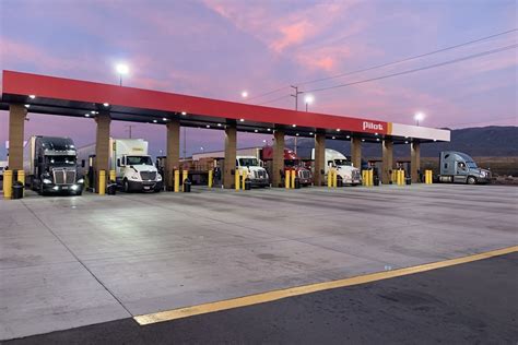 Pilot Flying J Travel Centers Stay Open As Hurricane Milton Approaches