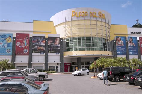 Plaza Del Sol Mall