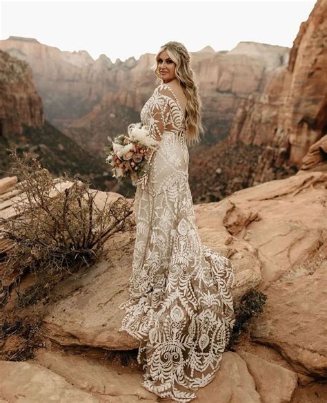 Plus Size Country Wedding Dresses: Chic Finds