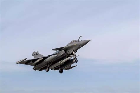 Premier Tir D Valuation Du Syst Me D Arme C135 Rafale Asmpa Rp Defense