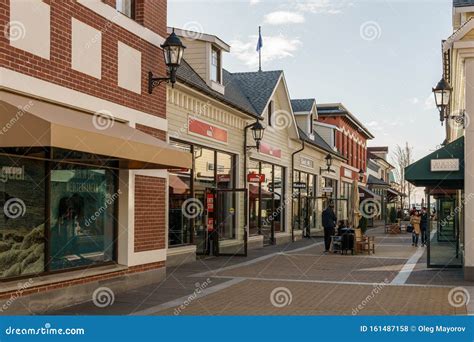 Richmond Canada April 10 2019 Outlet Mall Mcarthurglen Designer