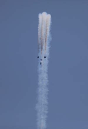 Rochester Airshow Featuring The Thunderbirds Not Blue Angels This Weekend