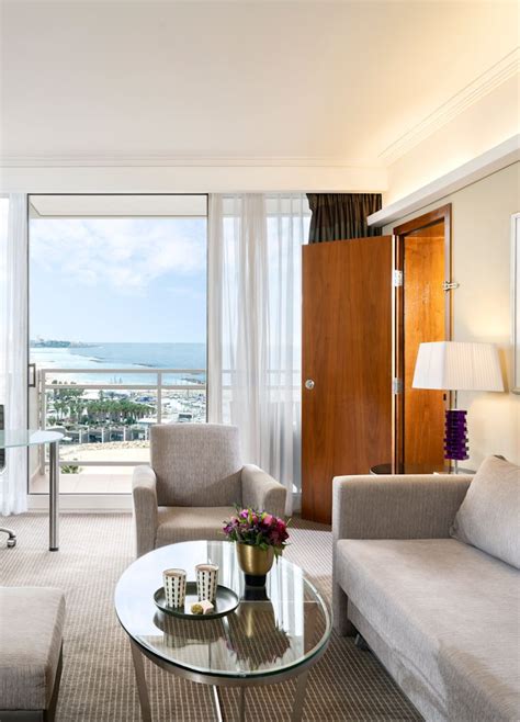 Rooms Suites Hilton Tel Aviv