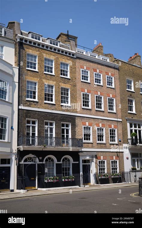 Rothschild St James Place At David Clinton Blog Rothschild St James Place At David Clinton Blog