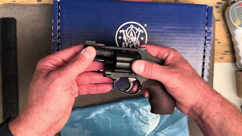 S Amp W Ultimate Carry J Frame Unboxing Youtube