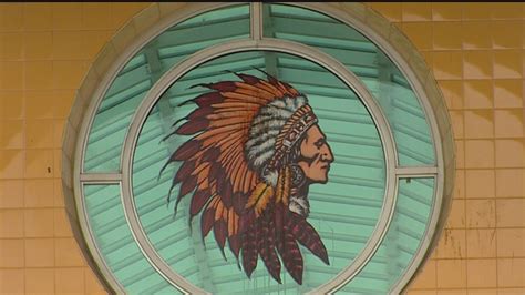 San Antonio Native Americans Support Local Mascot Name Harlandale Indians Kens5 Com