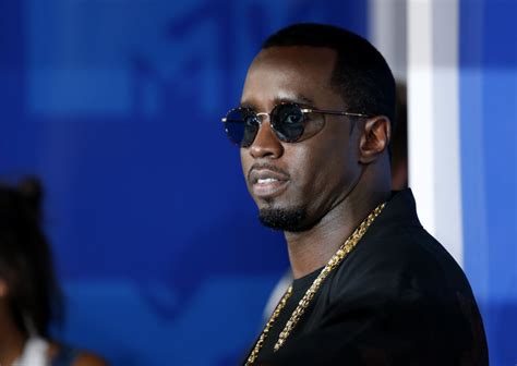Sean Diddy Combs Admits To Beating Ex Girlfriend Cassie Pbs News
