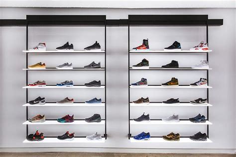 Shoe Store Design With Store Display Fixtures Custom Display