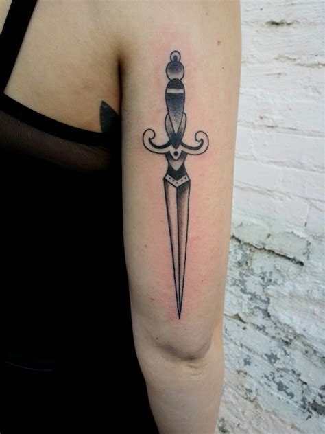 Simple Dagger Tattoo Designs