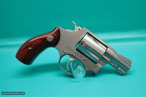 Smith Wesson Model 36 Ladysmith 38 Special Revolver 161490 1 875 Barrel 3 Dot Sights Smith Wesson Model 36 Ladysmith 38 Special Revolver 161490 1 875 Barrel 3 Dot Sights