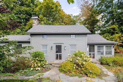 Smithtown Ny Homes For Sale Real Estate Homefinder Com Smithtown Ny Homes For Sale Real Estate Homefinder Com