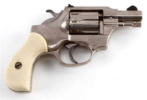Snub Nose 22 Revolvers
