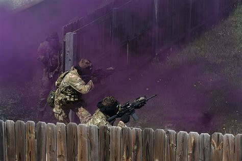 Soldiers Take On Final Challenge On Road To Earning 11B Mo Flickr