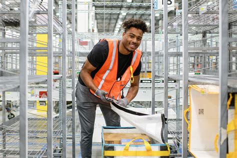 Sparks Amazon Warehouse Worker 17 23 Hr Hiring Amazon Com Services Llc Sparks Amazon Warehouse Worker 17 23 Hr Hiring Amazon Com Services Llc