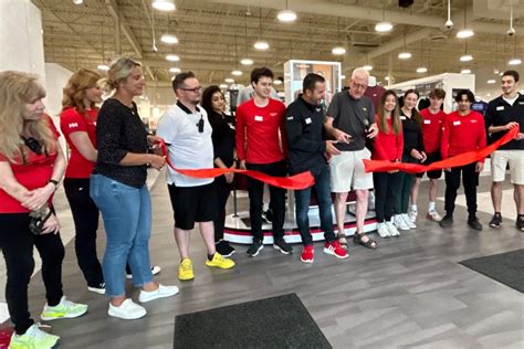 Sport Chek Ups Its Game At Appleby Crossing Store In Burlington