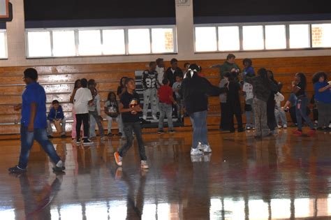 Spring Hill Middle School Home