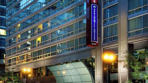 Springhill Suites Chicago Downtown River North Chicago Best Deals Lastminute Com